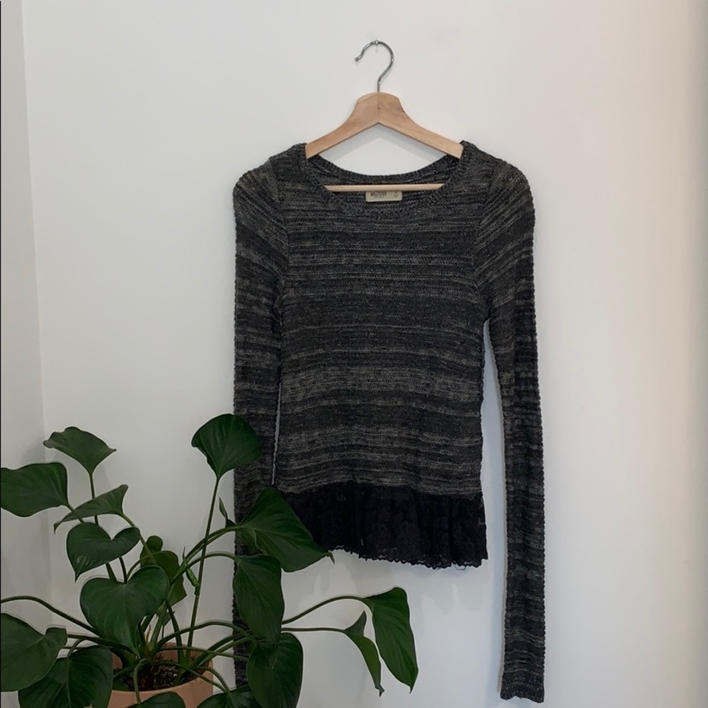 Hollister sweater with lace at the bottom sz S